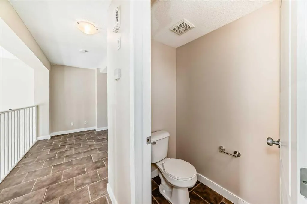 2370 Bayside Road SW, #7012
