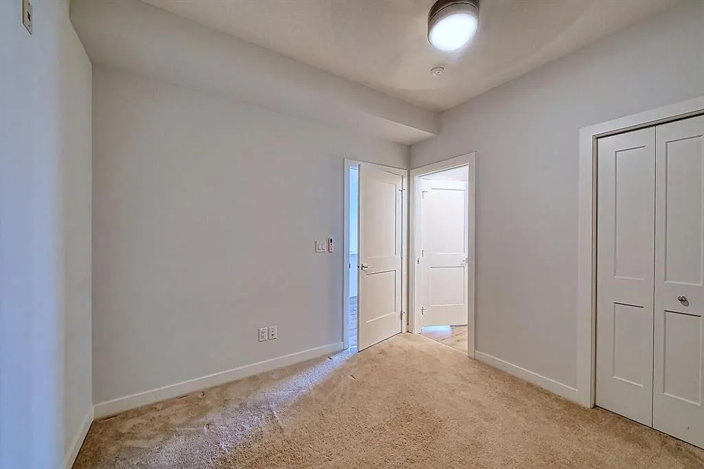 30 Sage Hill Walk NW, #104