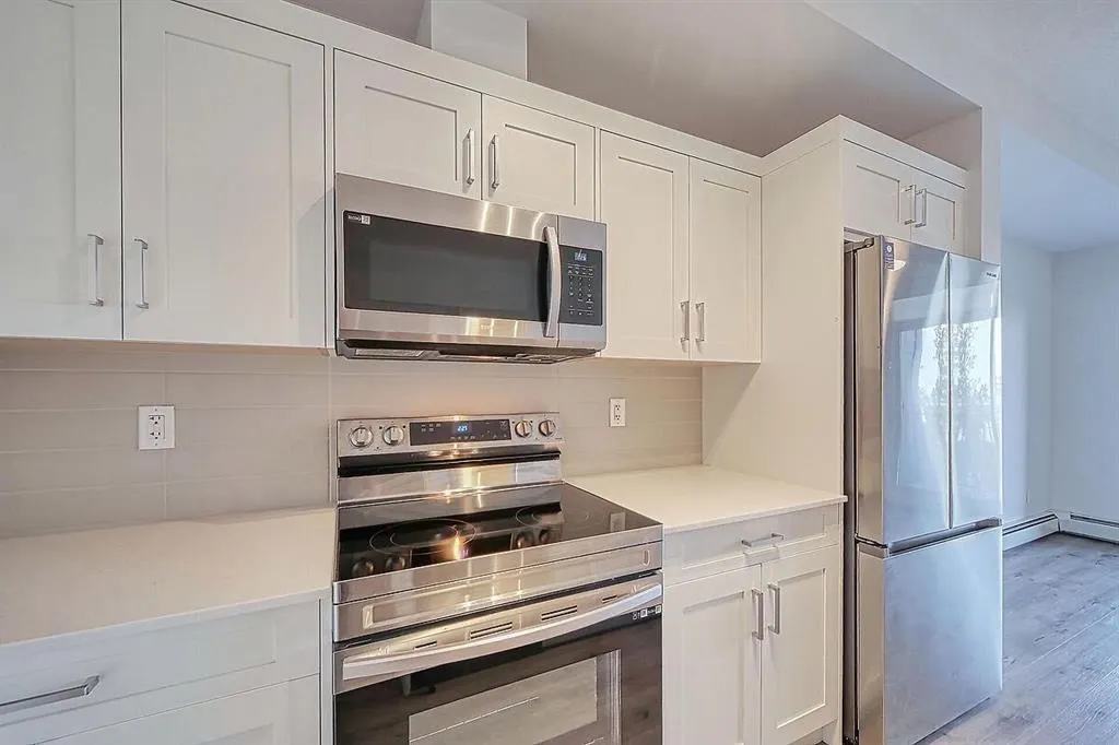 30 Sage Hill Walk NW, #104