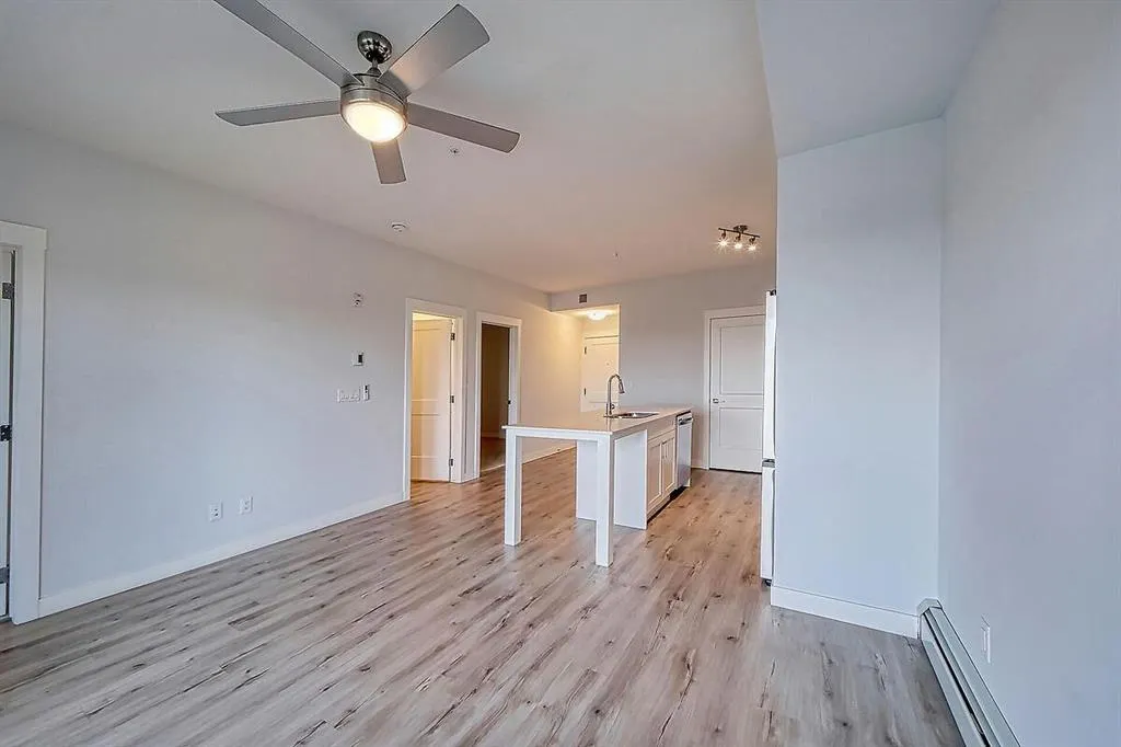 30 Sage Hill Walk NW, #104