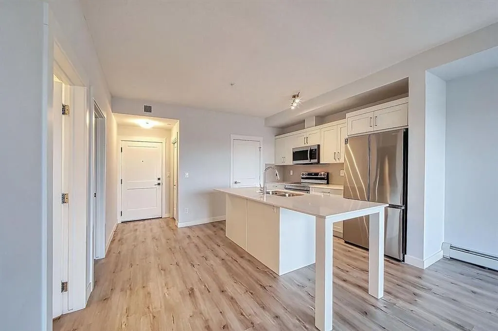 30 Sage Hill Walk NW, #104