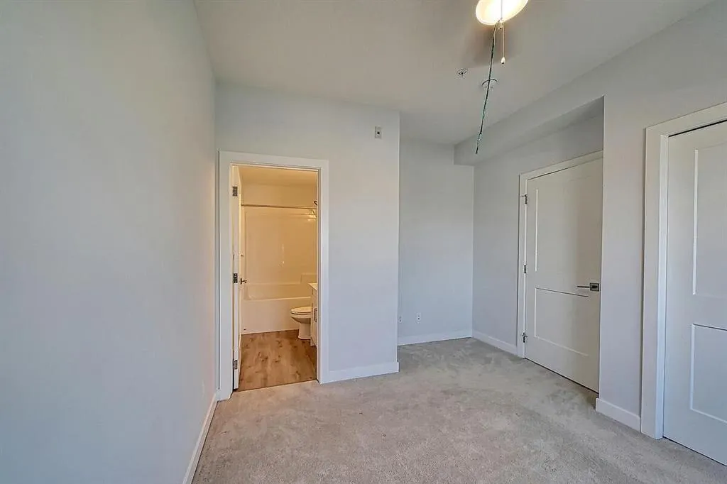 30 Sage Hill Walk NW, #104