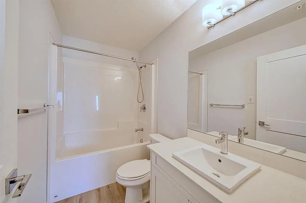 30 Sage Hill Walk NW, #104