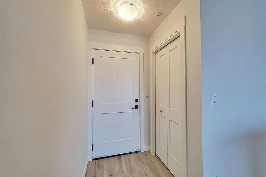 30 Sage Hill Walk NW, #104