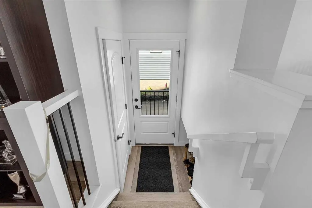 21258 SHERIFF KING Street SW