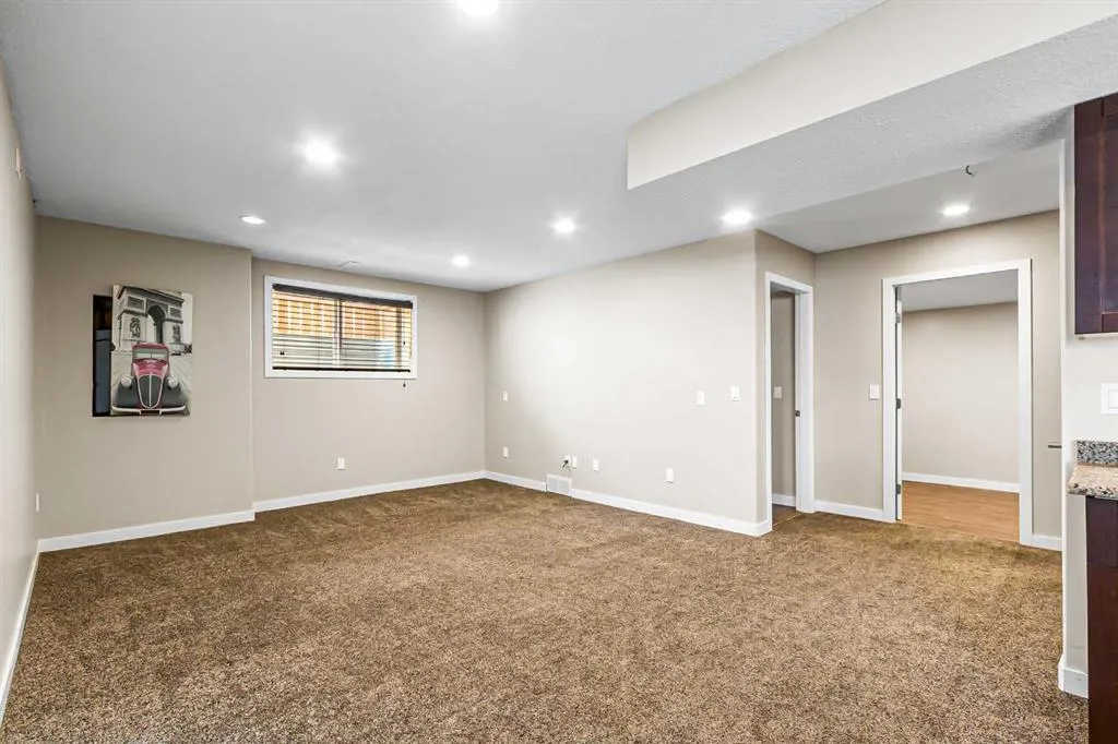 973 Channelside Road SW