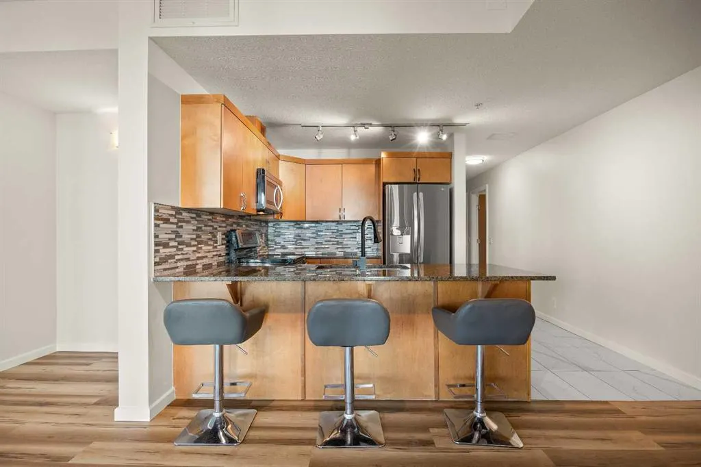 1410 1 Street SE, #201