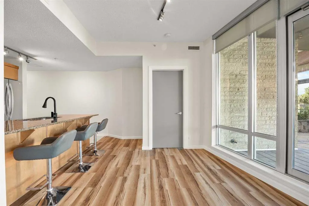 1410 1 Street SE, #201