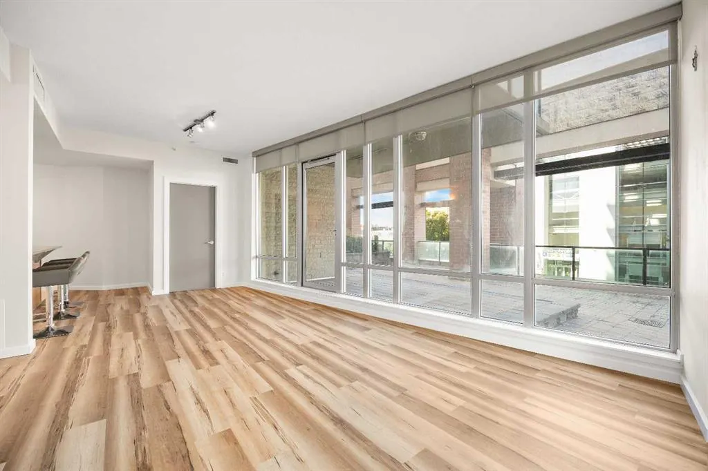 1410 1 Street SE, #201