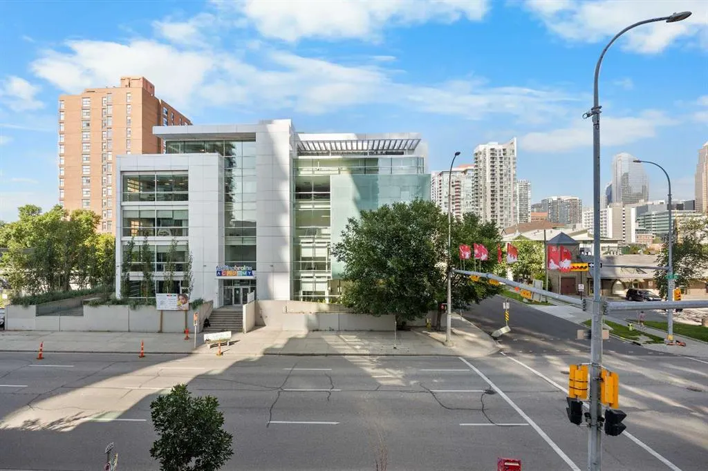 1410 1 Street SE, #201