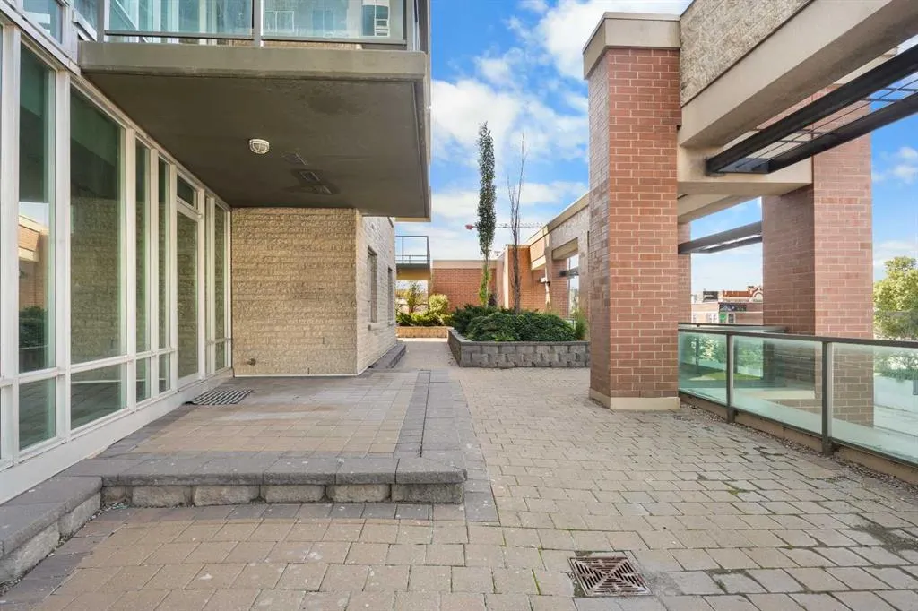 1410 1 Street SE, #201