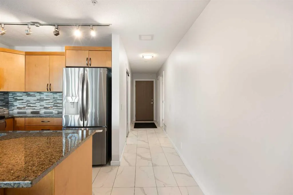1410 1 Street SE, #201