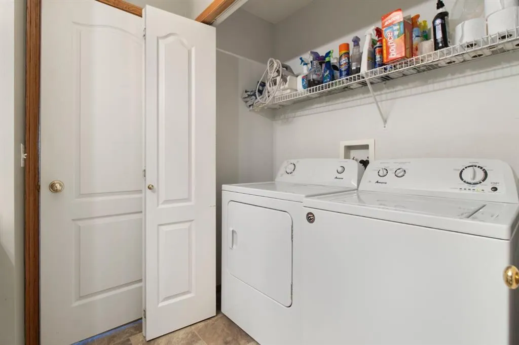 21 Arbour Ridge Park NW