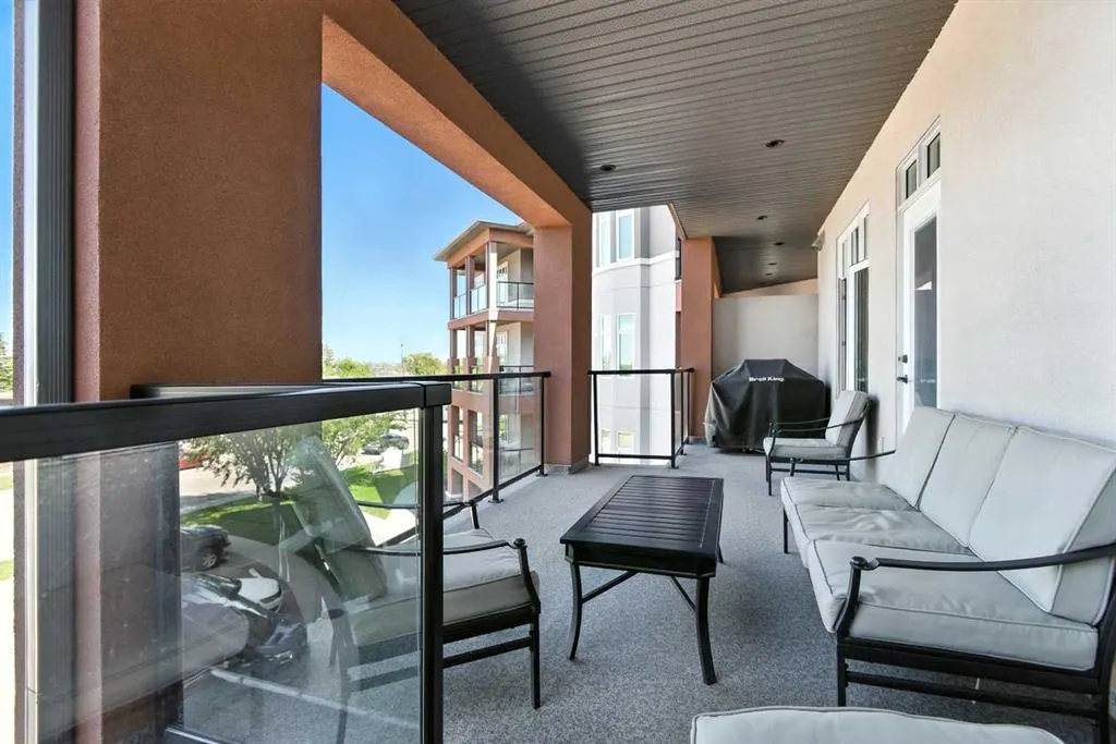5213 61 Street, #315