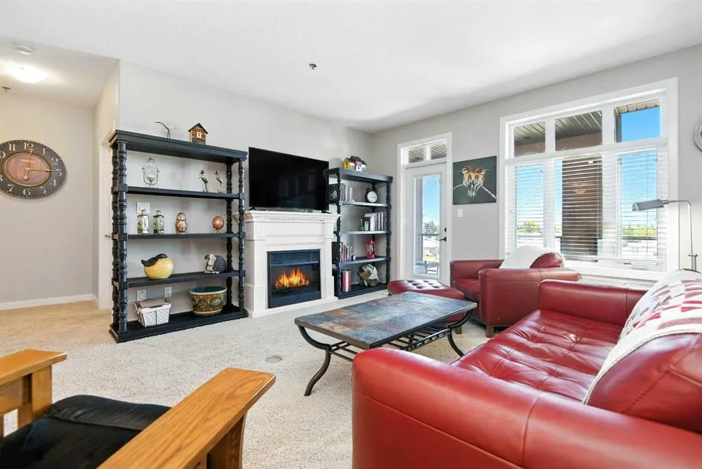 5213 61 Street, #315
