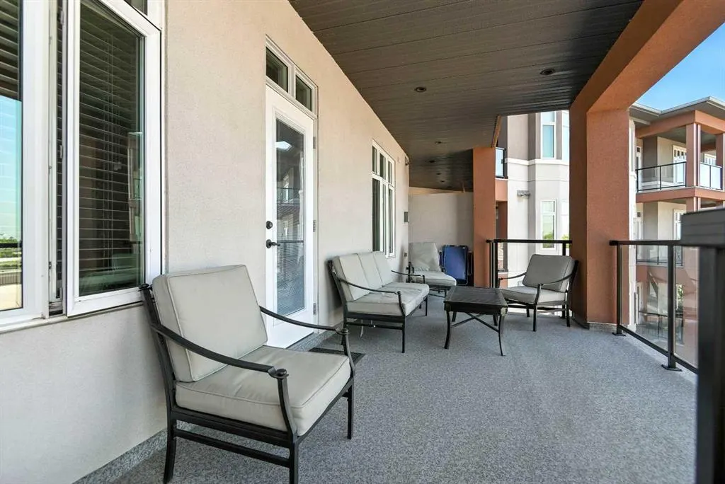 5213 61 Street, #315