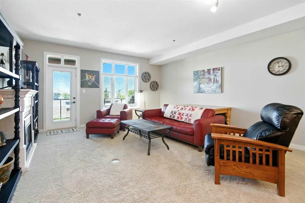 5213 61 Street, #315