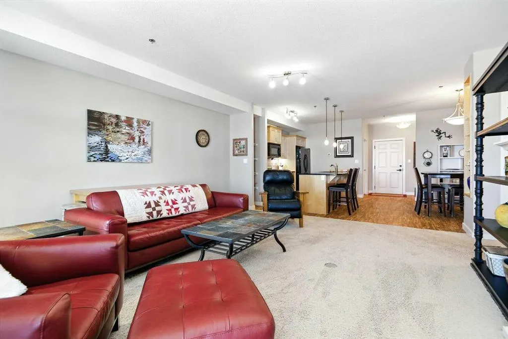 5213 61 Street, #315