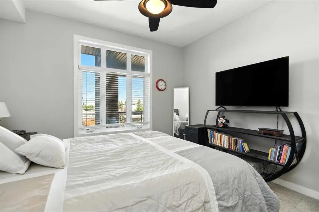 5213 61 Street, #315