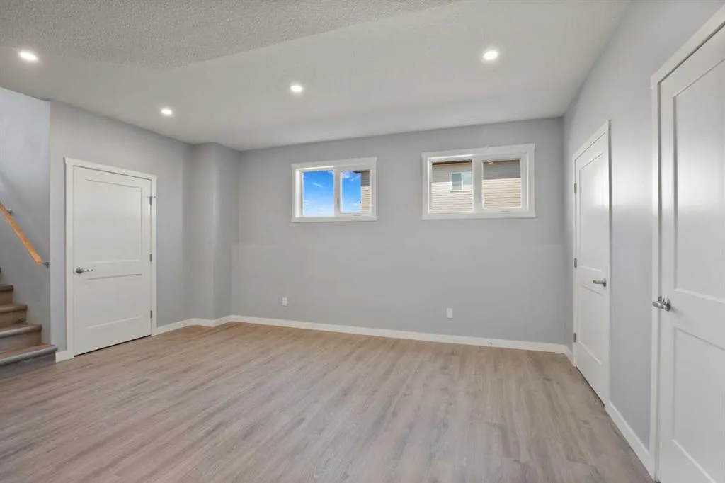 109 Aztec Crescent