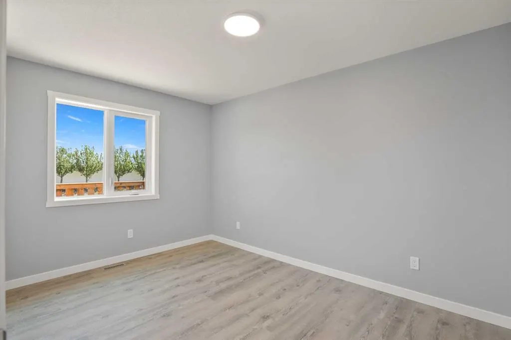 109 Aztec Crescent
