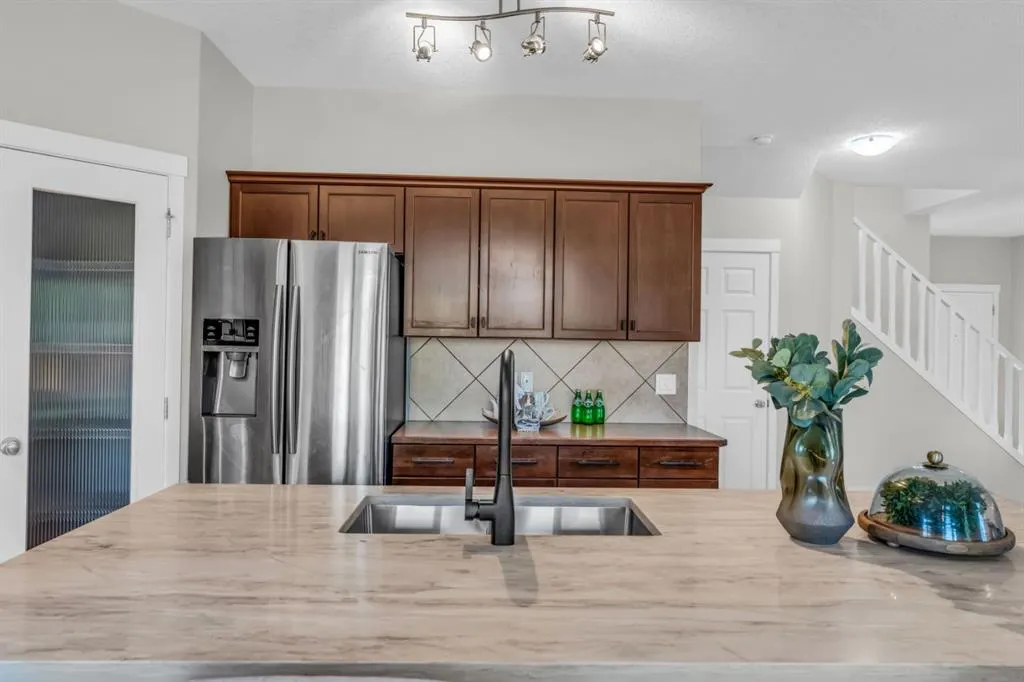 16 Cougartown Close SW