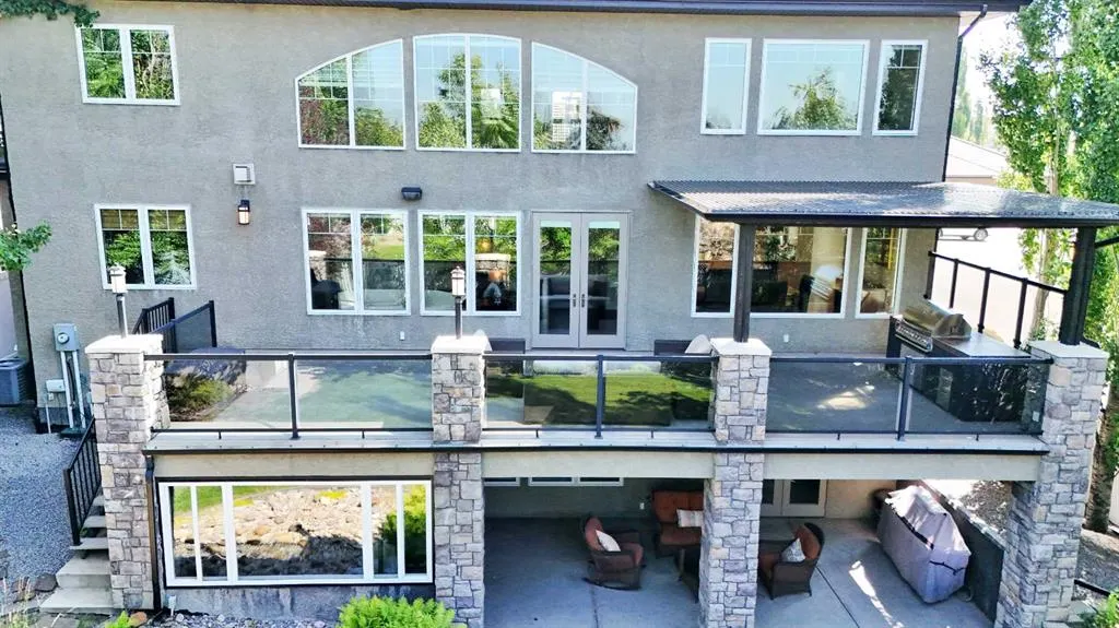 107 Alexander Crescent