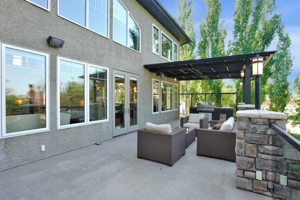 107 Alexander Crescent