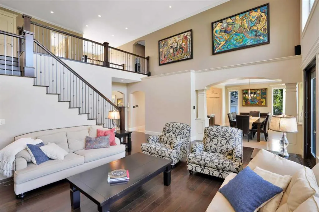107 Alexander Crescent