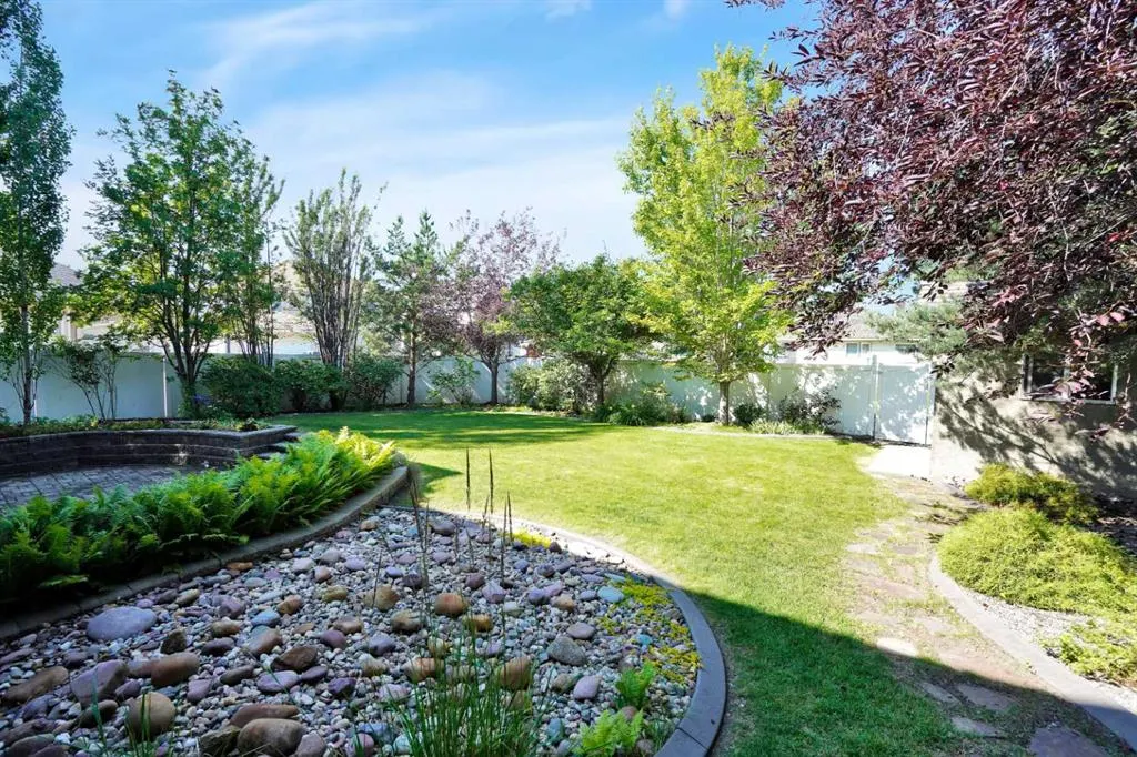 107 Alexander Crescent