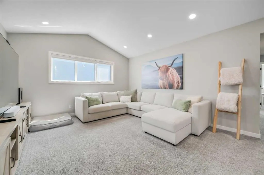 20 Magnolia Bay SE