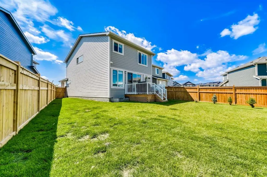 20 Magnolia Bay SE