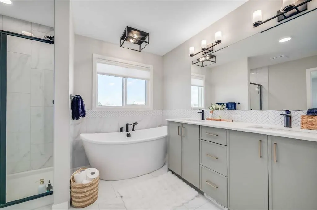 20 Magnolia Bay SE