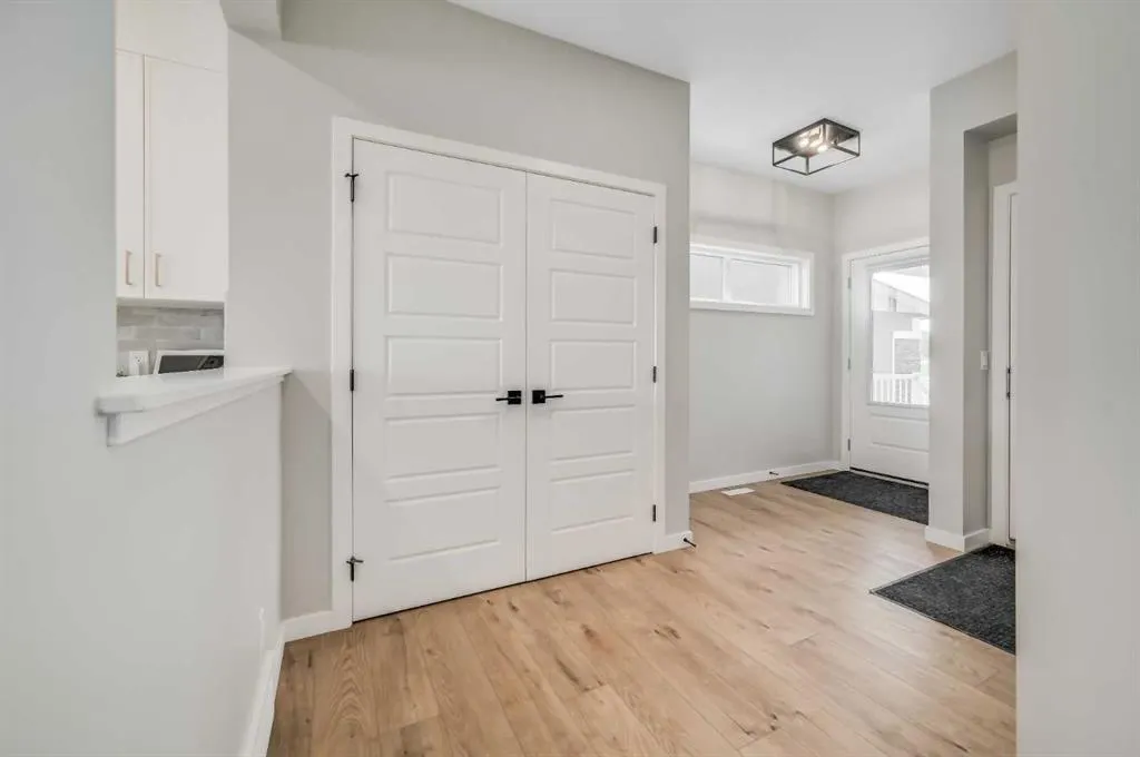 20 Magnolia Bay SE
