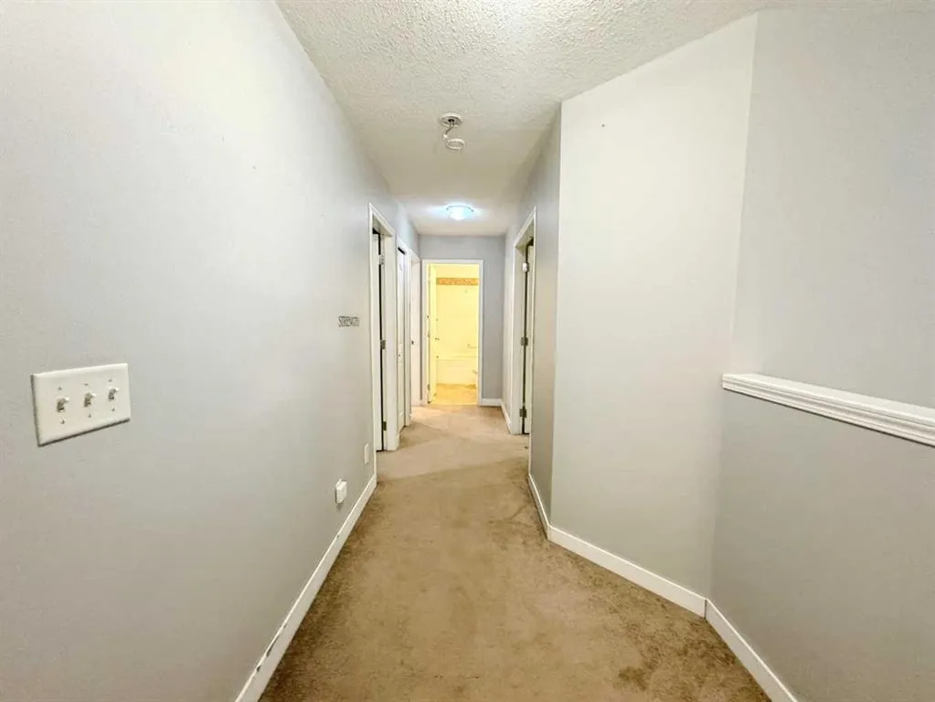 262 Luxstone Road SW