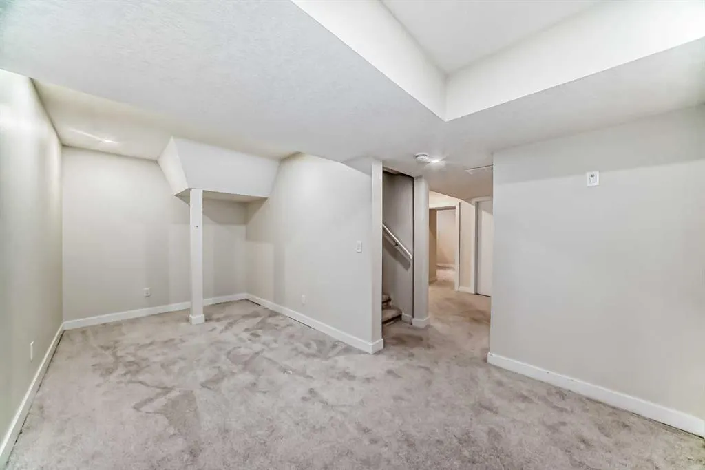 28 Berkley Close NW