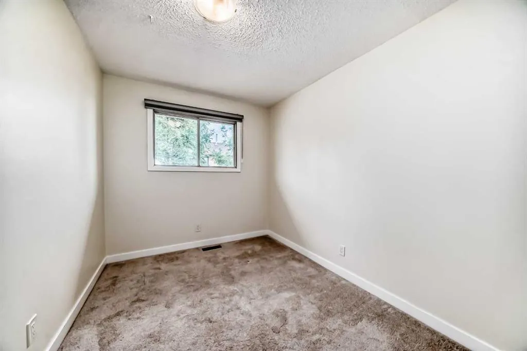 28 Berkley Close NW