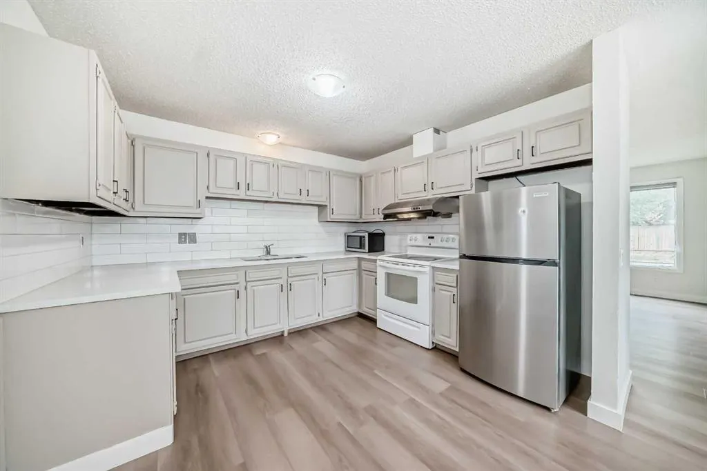 28 Berkley Close NW