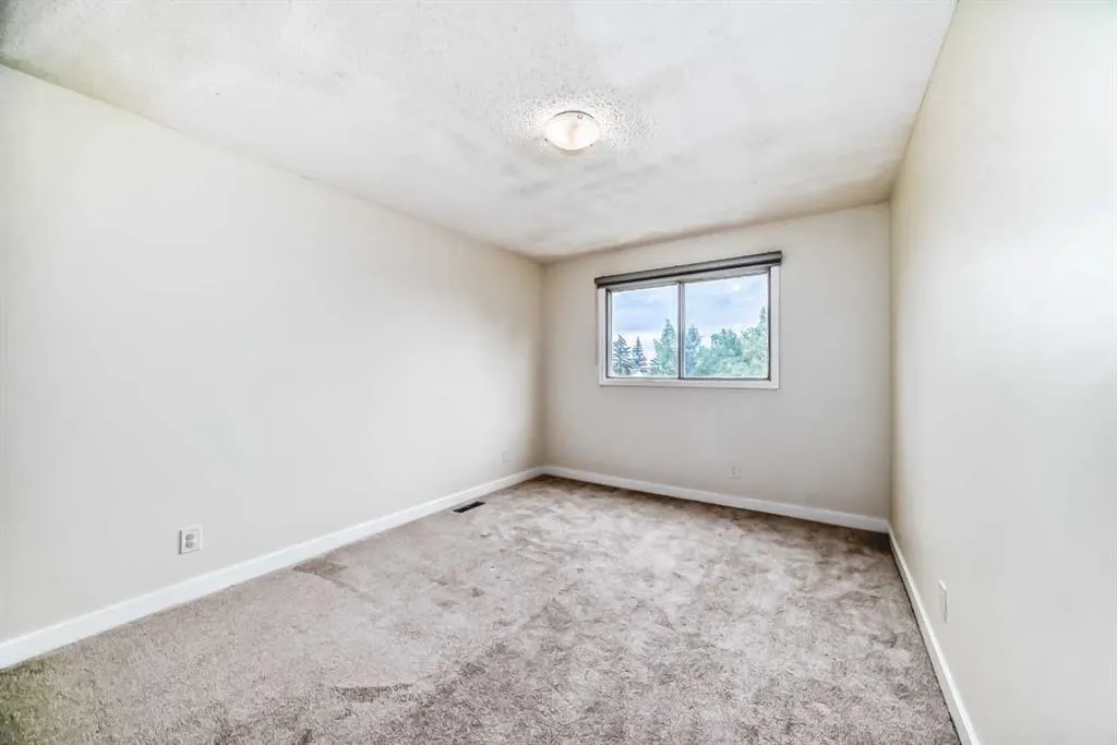 28 Berkley Close NW