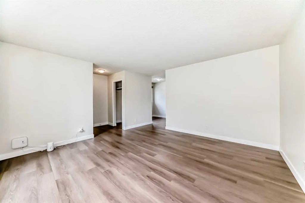 28 Berkley Close NW