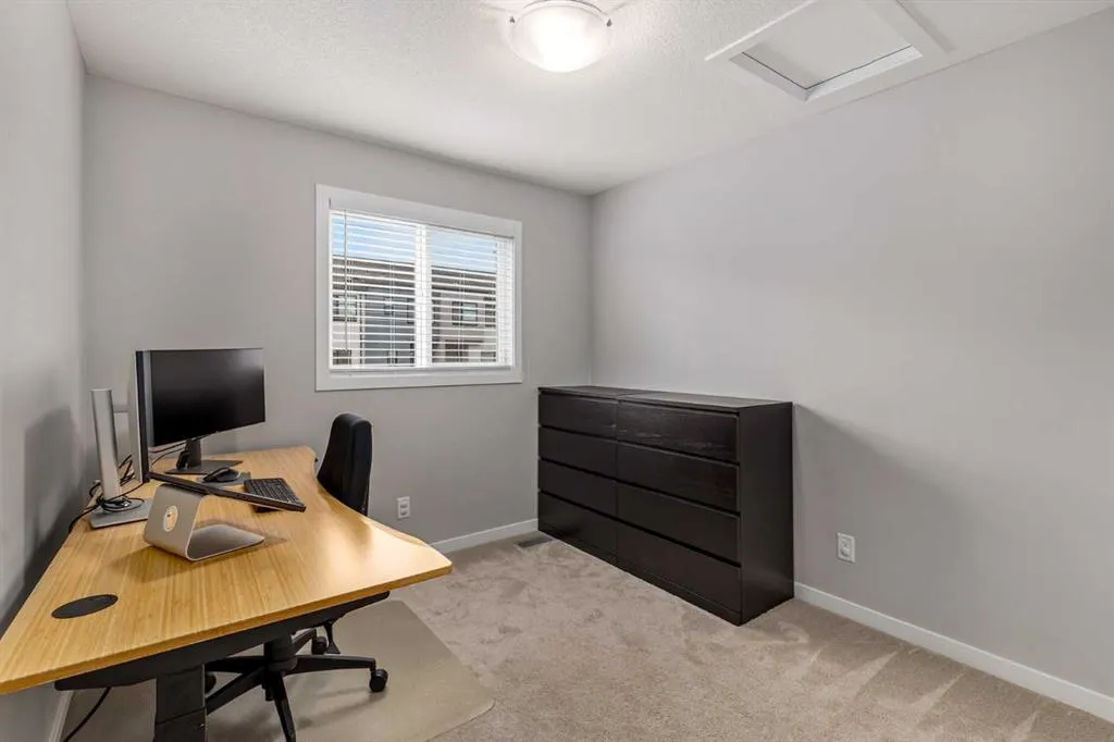 51 Masters Manor SE