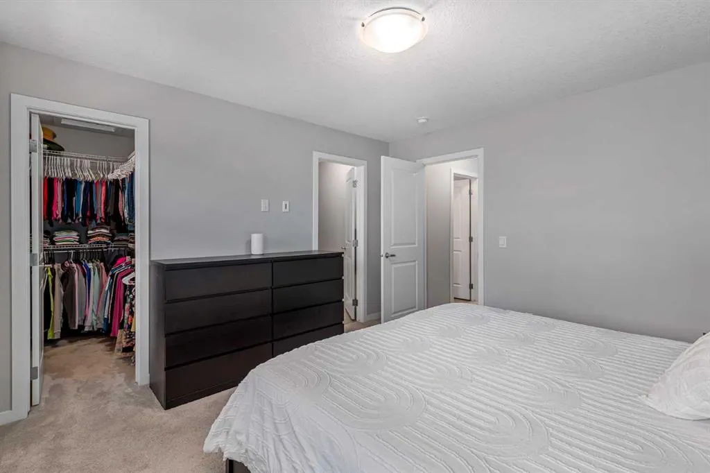 51 Masters Manor SE