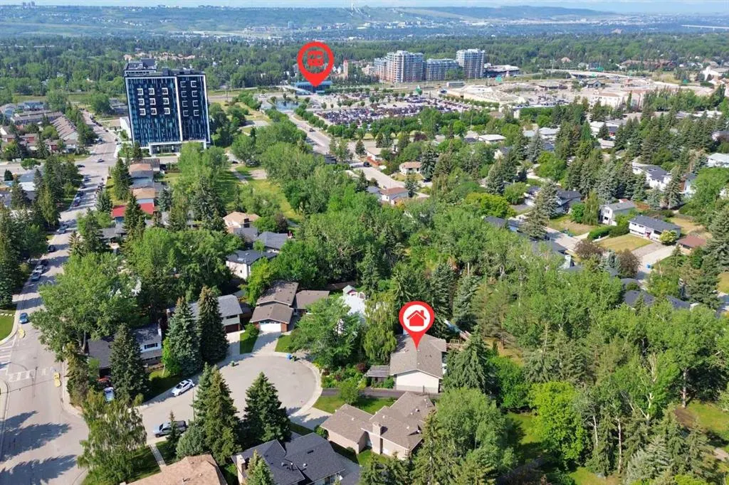 210 Dalgleish Bay NW