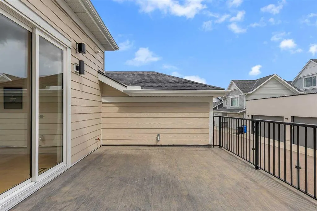 210 Alexandria Green SW
