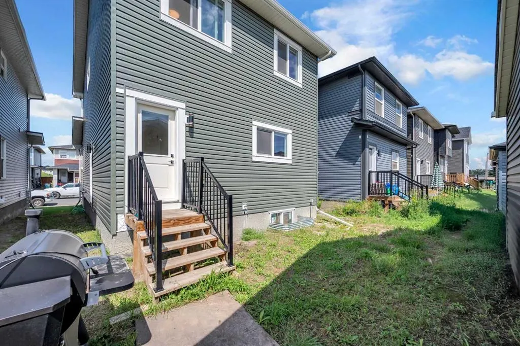 101 Midtown Close SW