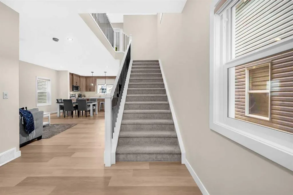 101 Midtown Close SW