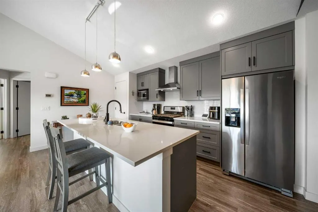 100 Walgrove Court SE, #3110