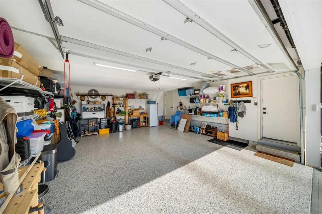 100 Walgrove Court SE, #3110