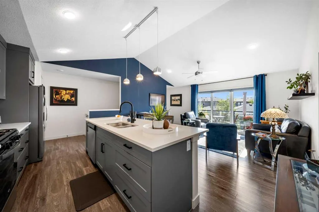100 Walgrove Court SE, #3110