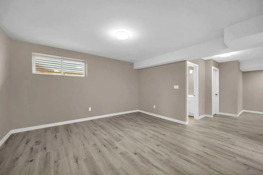 199 Auburn Glen Drive SE